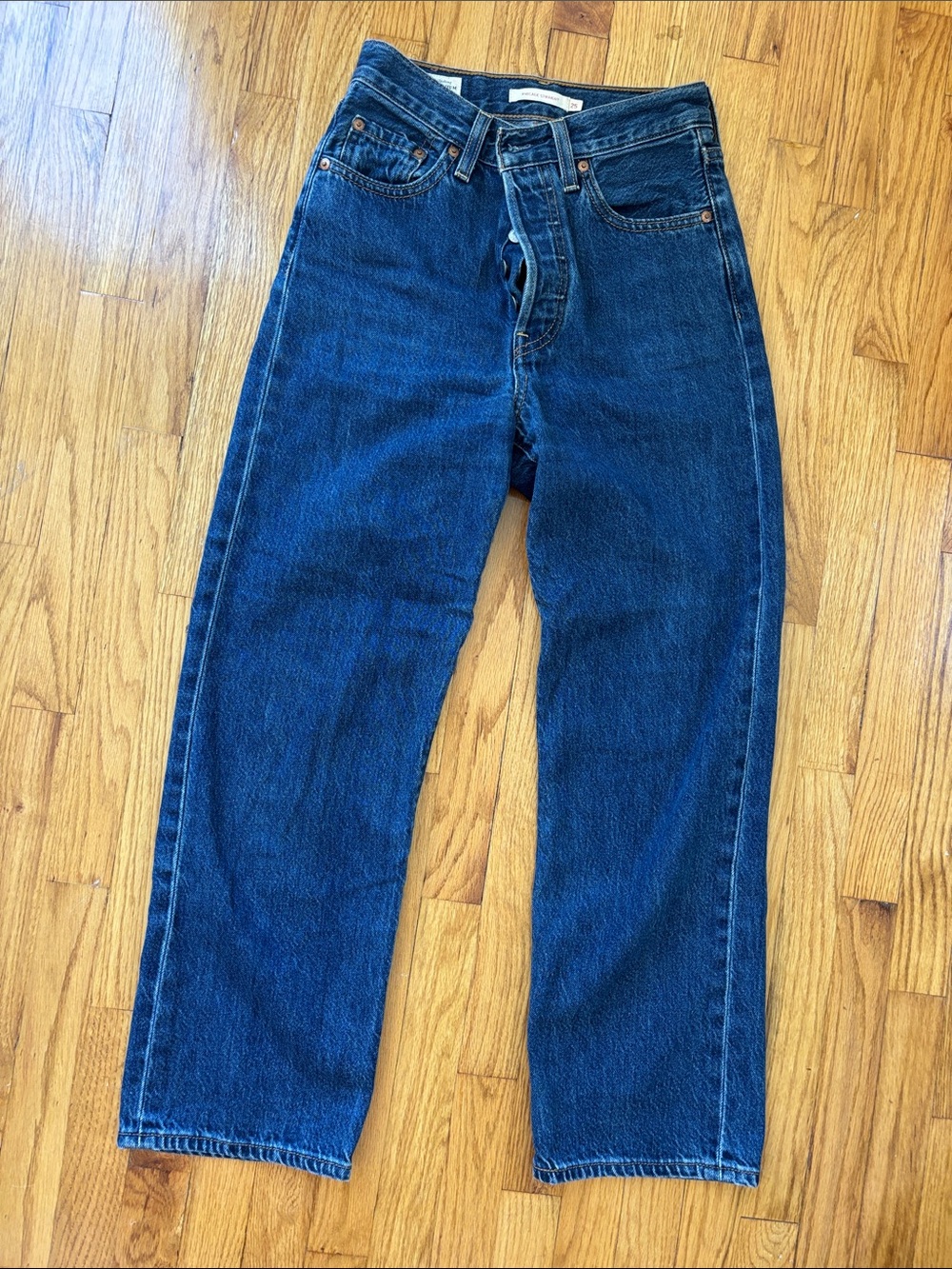 LEVI’S | Women's Ribcage Indigo Jeans